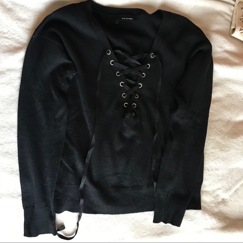 lace-up sweater